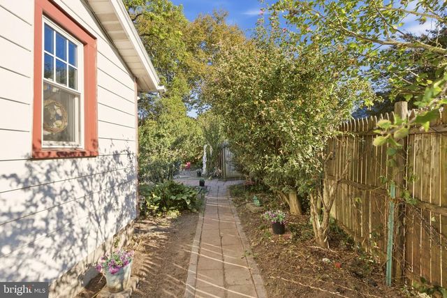 308 N BROADWAY, Pennsville, NJ 08070