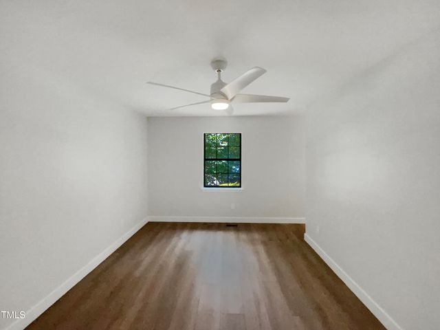 11 Sweetbay Court, Durham, NC 27704