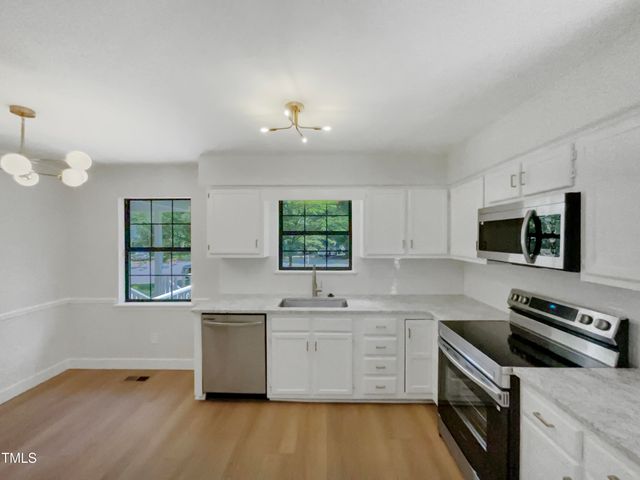 11 Sweetbay Court, Durham, NC 27704