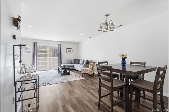 708 Chestnut Drive, Carmel, NY 10512