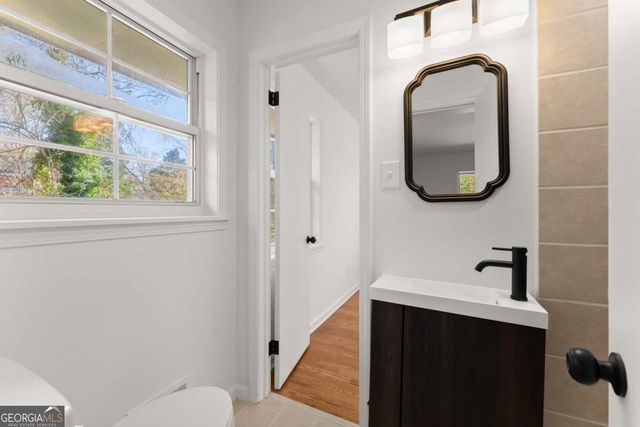 698 Holly Drive, Gainesville, GA 30501