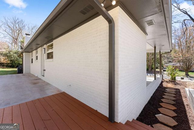 698 Holly Drive, Gainesville, GA 30501