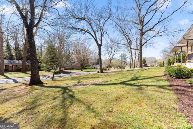 698 Holly Drive, Gainesville, GA 30501