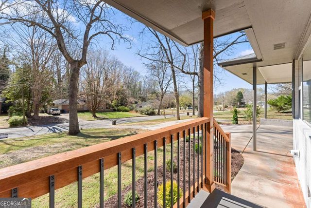 698 Holly Drive, Gainesville, GA 30501