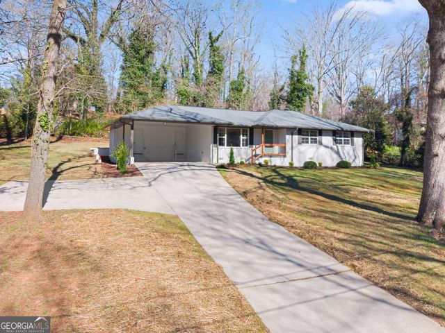 698 Holly Drive, Gainesville, GA 30501