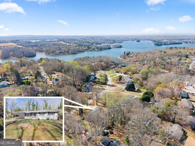 698 Holly Drive, Gainesville, GA 30501