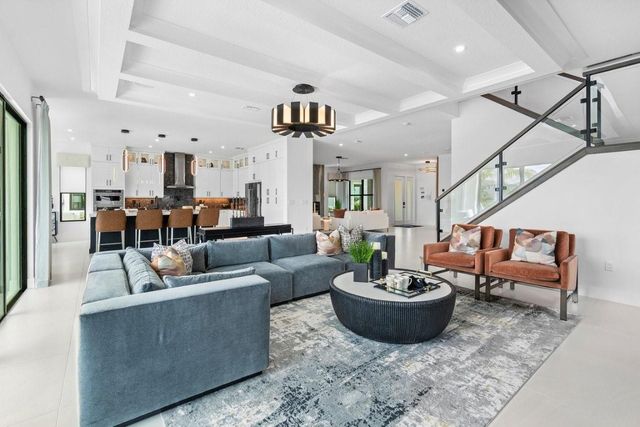 12660 Solana Bay Circle, Palm Beach Gardens, FL 33412