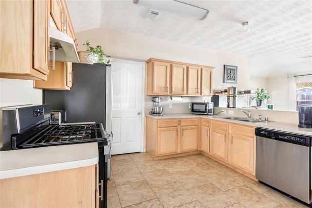 24318 Hard Wood Drive, Huffman, TX 77336