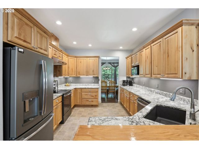 230 RILEY Ct, Toutle, WA 98649
