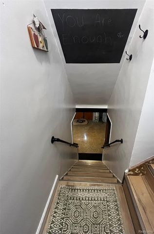 15854 Englewood Avenue, Allen Park, MI 48101