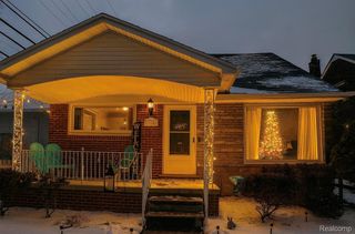 15854 Englewood Avenue, Allen Park, MI 48101