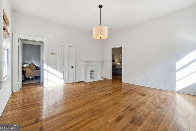 1966 Butler Way NW, Atlanta, GA 30318