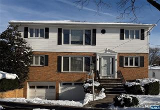 21 Pilgrim Court, Bloomfield, NJ 07003