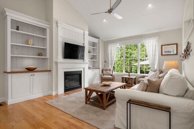 40 Danforth Lane 40, Plymouth, MA 02360