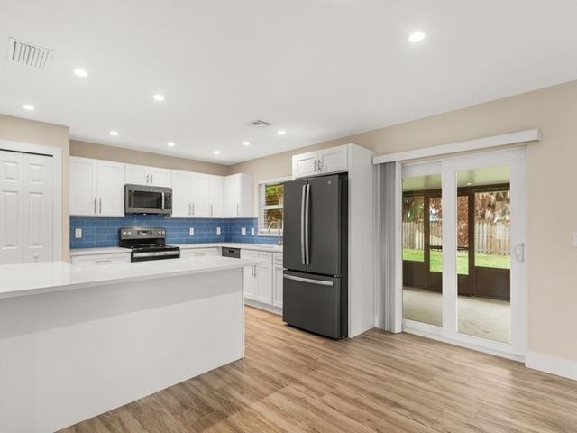 333 Benschop Street, Sebastian, FL 32958