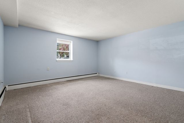 71 Oxford Ave A, Cambridge, MA 02138