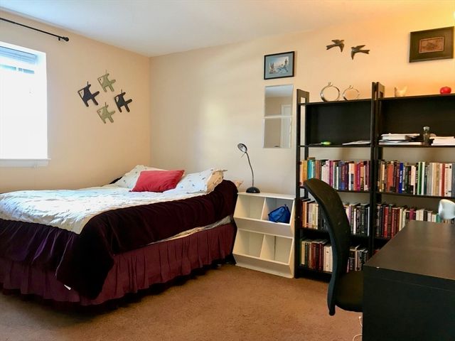 71 Oxford Ave A, Cambridge, MA 02138