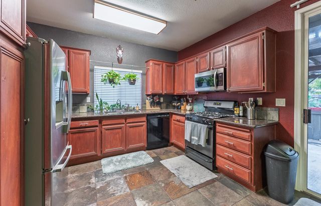 5407 Coral Creek Way, Elk Grove, CA 95758