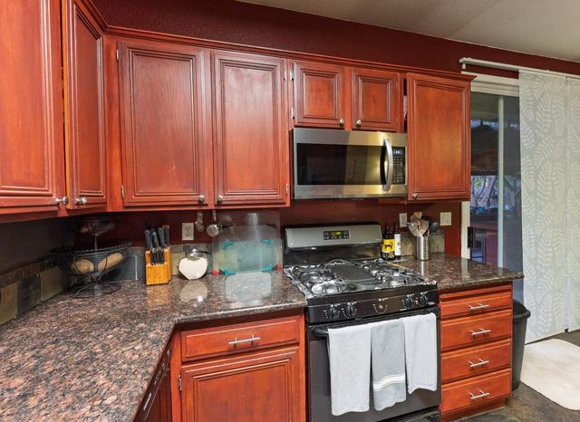 5407 Coral Creek Way, Elk Grove, CA 95758