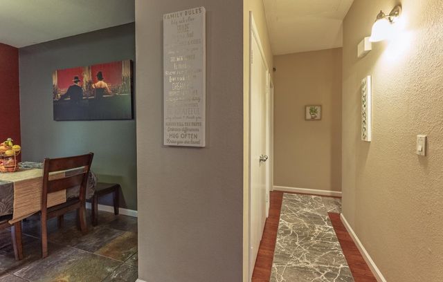 5407 Coral Creek Way, Elk Grove, CA 95758