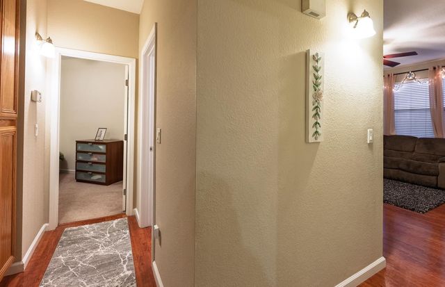 5407 Coral Creek Way, Elk Grove, CA 95758