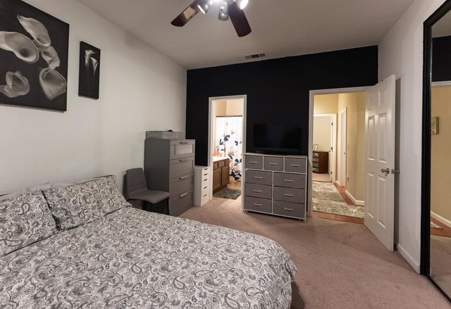 5407 Coral Creek Way, Elk Grove, CA 95758