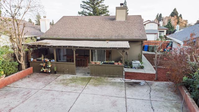 5407 Coral Creek Way, Elk Grove, CA 95758