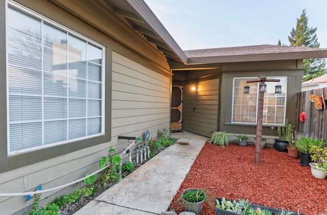 5407 Coral Creek Way, Elk Grove, CA 95758