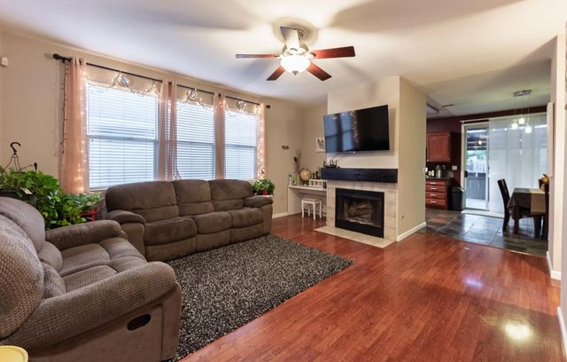 5407 Coral Creek Way, Elk Grove, CA 95758