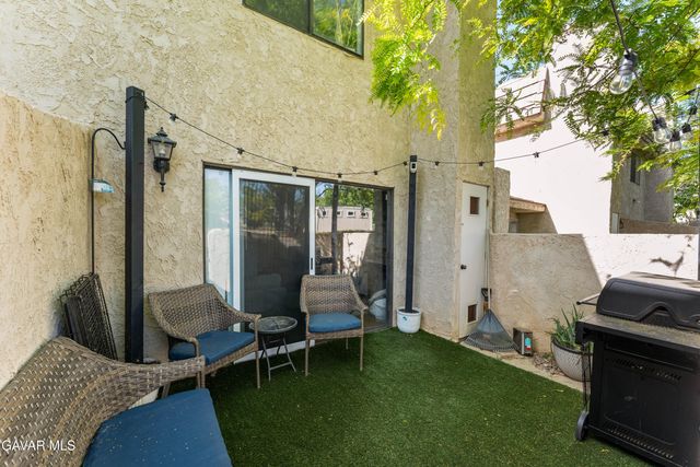 422 W Avenue J5 Unit 32, Lancaster, CA 93534