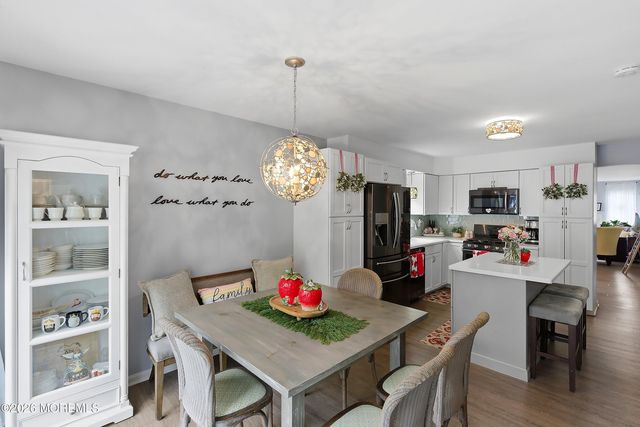 39 S Sailors Quay Drive 704, Brick, NJ 08723