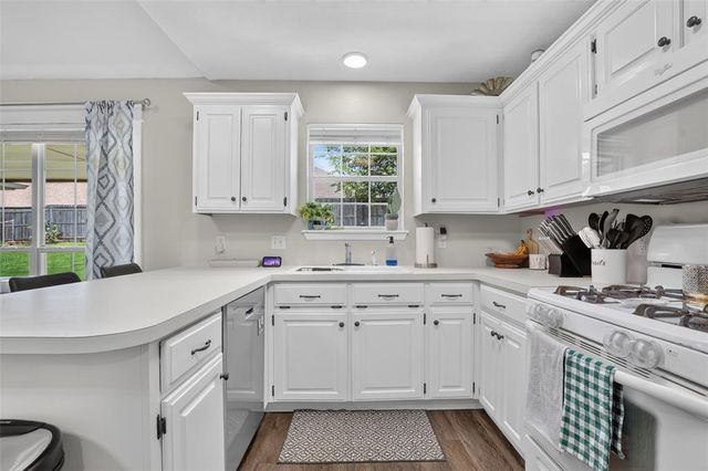1820 Cherokee Trail, Choctaw, OK 73020