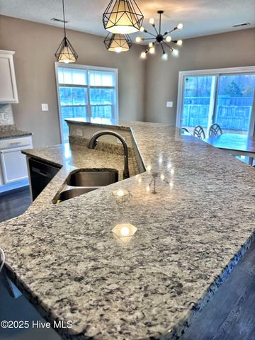 820 Tuscarora Trail, Jacksonville, NC 28546