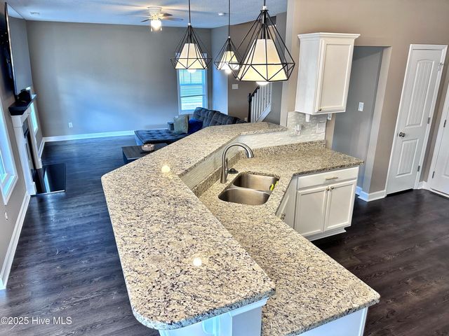 820 Tuscarora Trail, Jacksonville, NC 28546