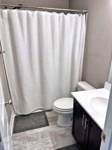 820 Tuscarora Trail, Jacksonville, NC 28546