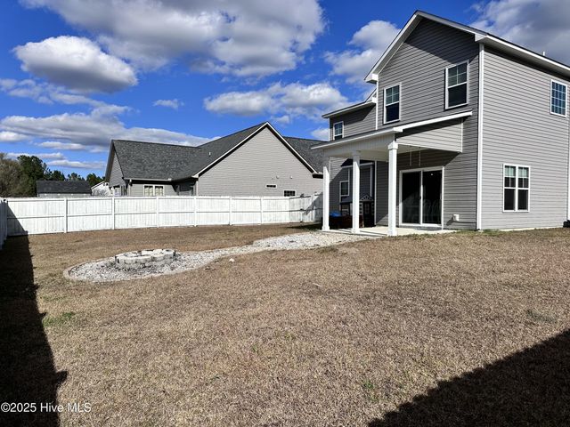 820 Tuscarora Trail, Jacksonville, NC 28546