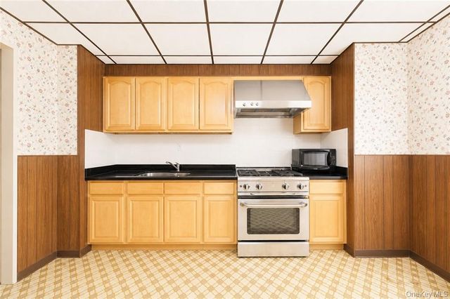 2332 E 21st Street, Brooklyn, NY 11229