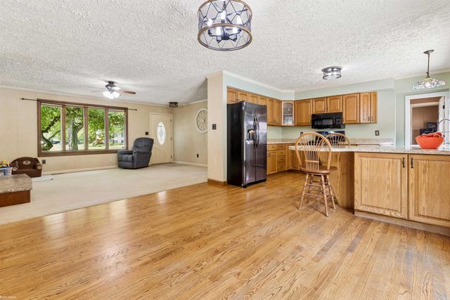 48343 Forbes Drive, Chesterfield, MI 48047