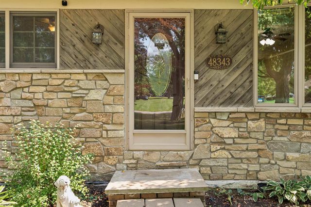 48343 Forbes Drive, Chesterfield, MI 48047