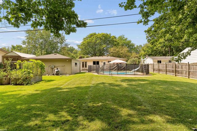 48343 Forbes Drive, Chesterfield, MI 48047