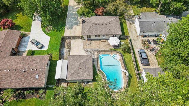 48343 Forbes Drive, Chesterfield, MI 48047