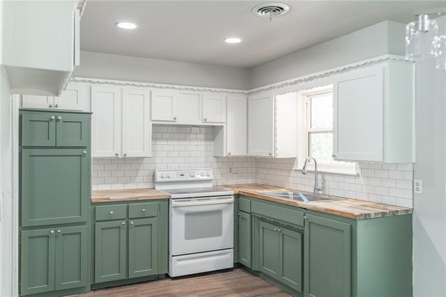 3217 Beechwood Drive, Del City, OK 73115