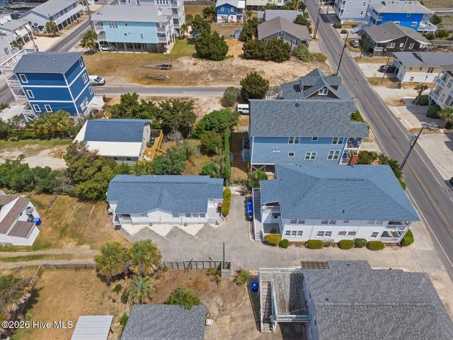 715 Carolina Beach Avenue N, Carolina Beach, NC 28428