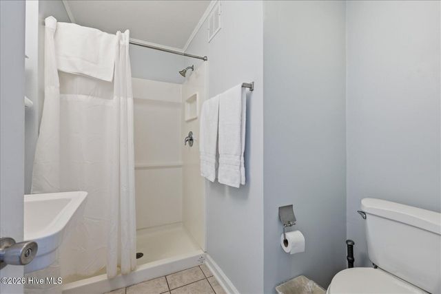 715 Carolina Beach Avenue N, Carolina Beach, NC 28428