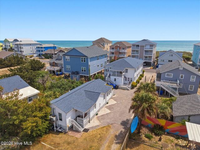 715 Carolina Beach Avenue N, Carolina Beach, NC 28428