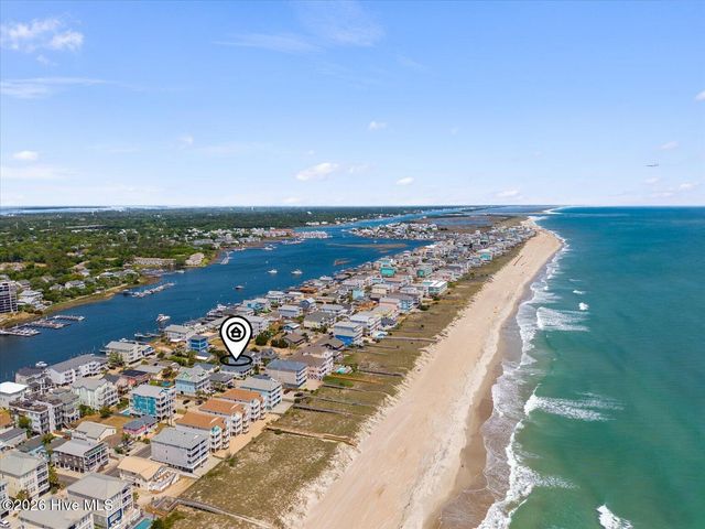 715 Carolina Beach Avenue N, Carolina Beach, NC 28428