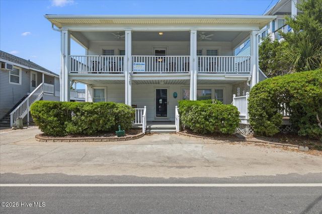 715 Carolina Beach Avenue N, Carolina Beach, NC 28428