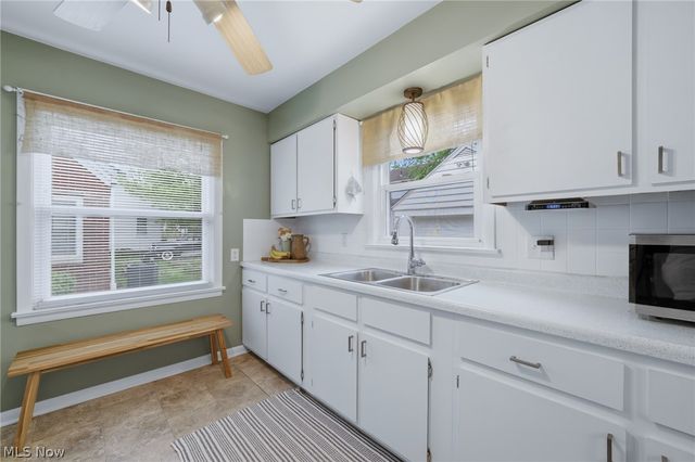 1824 Sackett Avenue, Cuyahoga Falls, OH 44223