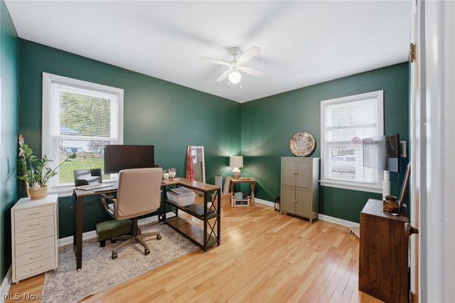 1824 Sackett Avenue, Cuyahoga Falls, OH 44223