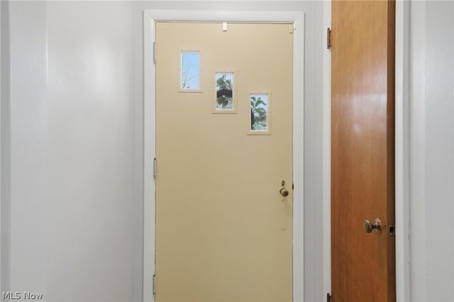 1824 Sackett Avenue, Cuyahoga Falls, OH 44223